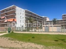 Piso, 65 m², cerca de bus y tren