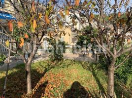 Casa (unifamiliar aislada), 368 m², cerca de bus y tren
