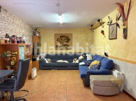 Casa (unifamiliar aïllada), 266 m², prop de bus i tren, seminou