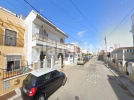 Casa (unifamiliar adossada), 102 m², prop de bus i tren, seminou