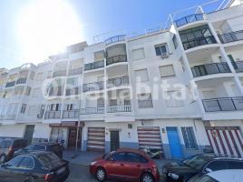 Pis, 88 m², prop de bus i tren