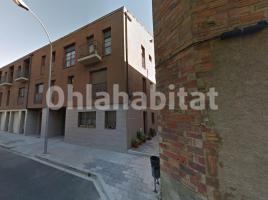 Pis, 117 m², prop de bus i tren