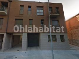 Pis, 117 m², prop de bus i tren