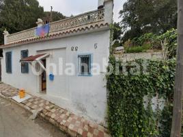 Casa (unifamiliar aïllada), 100 m², prop de bus i tren