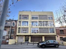  (unifamiliar aïllada), 110 m², près de bus et de train