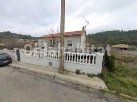 Casa (unifamiliar aislada), 87 m², cerca de bus y tren, seminuevo