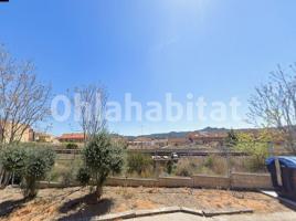 Casa (unifamiliar adossada), 162 m², prop de bus i tren, seminou
