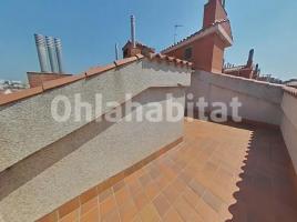 Dúplex, 111 m², cerca de bus y tren