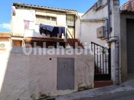 Flat, 44 m², near bus and train