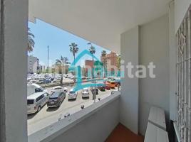 Pis, 112 m², prop de bus i tren