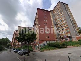 Flat, 65 m², near bus and train