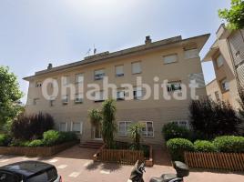 Piso, 66 m², cerca de bus y tren
