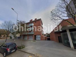Piso, 90 m², cerca de bus y tren, seminuevo