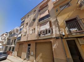 Pis, 88 m², prop de bus i tren
