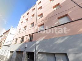 Pis, 36 m², prop de bus i tren