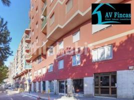 Piso, 74 m², cerca de bus y tren