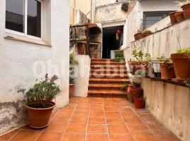Houses (detached house), 135 m², near bus and train