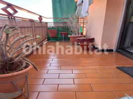 Pis, 97 m², prop de bus i tren
