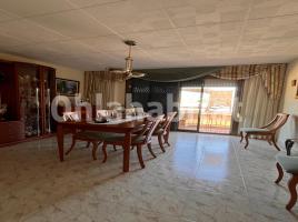 Pis, 97 m², prop de bus i tren