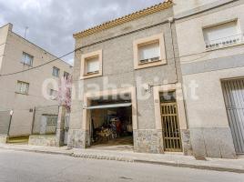Casa (unifamiliar aïllada), 185 m², prop de bus i tren