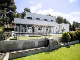 Casa (unifamiliar aïllada), 313 m², prop de bus i tren, seminou