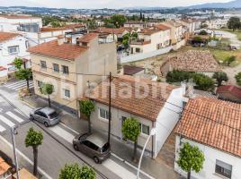 Casa (unifamiliar aislada), 191 m², cerca de bus y tren