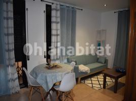 Alquiler piso, 75 m², cerca de bus y tren, seminuevo
