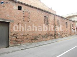 Suelo urbano, 180 m²