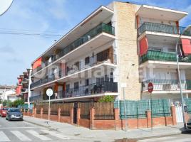 Pis, 76 m², prop de bus i tren