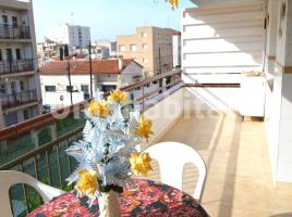 Piso, 78 m², cerca de bus y tren