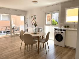Piso, 67 m², cerca de bus y tren