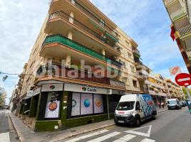 Piso, 103 m², cerca de bus y tren