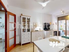 Piso, 117 m², cerca de bus y tren, CENTRO