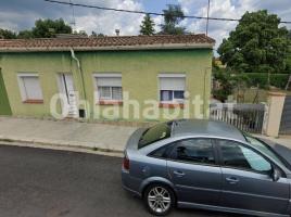 Houses (detached house), 147 m², near bus and train, Breda