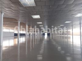 Industrial, 10700 m²