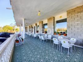 Hotel, 2720 m²