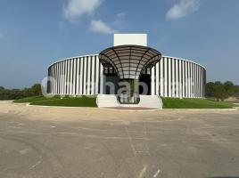 Nave industrial, 10700 m²