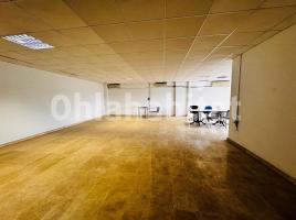 Louer , 150 m²
