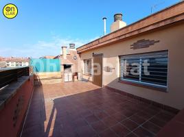 Flat, 78 m², near bus and train