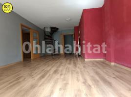 Pis, 111 m², prop de bus i tren
