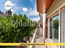 Pis, 89 m², prop de bus i tren