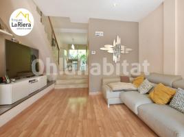 Casa (unifamiliar aislada), 174 m², cerca de bus y tren, seminuevo