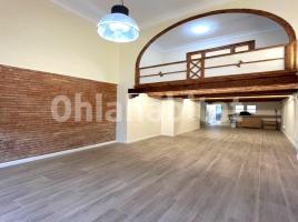 Alquiler estudio, 75 m², cerca de bus y tren