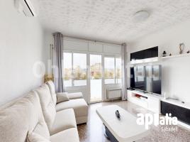  (unifamiliar aïllada), 300 m², près de bus et de train