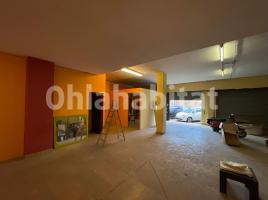 Local comercial, 182 m²