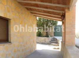 Casa (unifamiliar aislada), 311 m², cerca de bus y tren