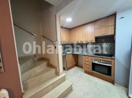Dúplex, 65 m², cerca de bus y tren, seminuevo, vinyets