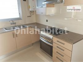 Pis, 73 m², prop de bus i tren