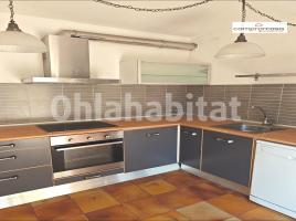 Piso, 125 m², cerca de bus y tren