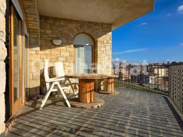 Casa (unifamiliar aislada), 320 m², cerca de bus y tren